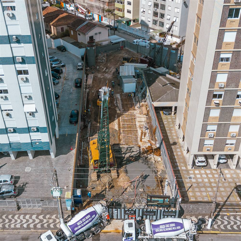 Vista aérea da evolução da obra ACR Aurum